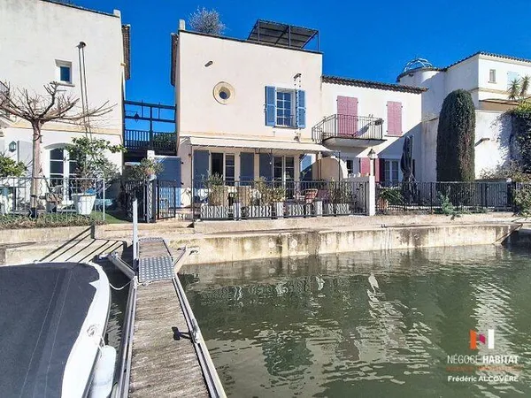 Maison 5 pièces 121 m² 