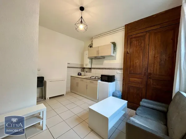 Studio 1 pièce 22 m² 