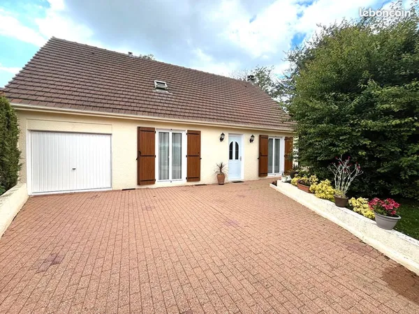 Pavillon 6 pièces 134 m² 