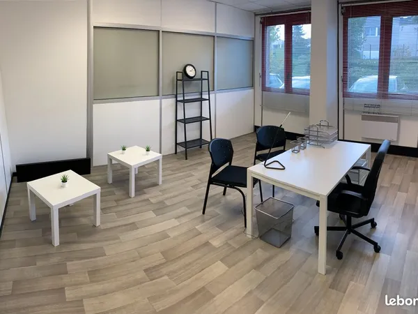 Bureau meublé 20m2 + parking privé - Secteur La Pilaterie 