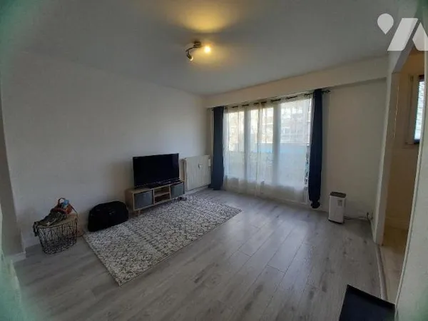Appartement 1 pièce 28 m² 