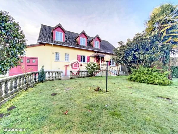 Maison 5 pièces 170 m² 