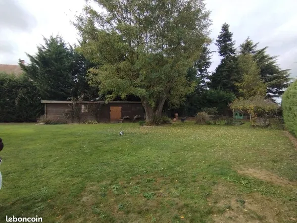 Terrain 884 m² Louveciennes 