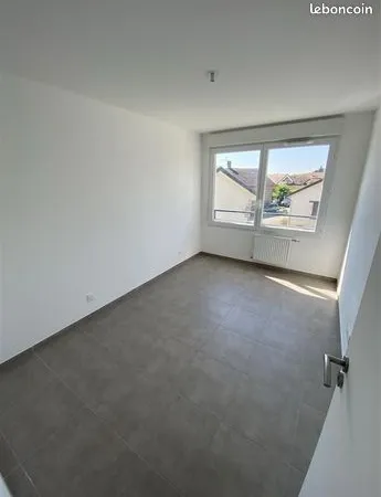 Appartement 4 pièces 81 m² 