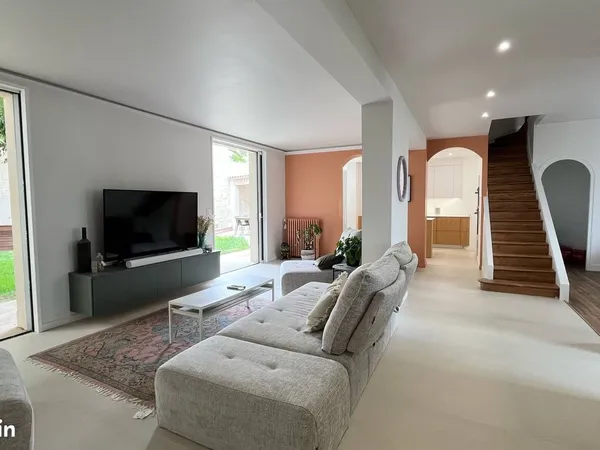 Maison de ville 7 pièces 182 m² 