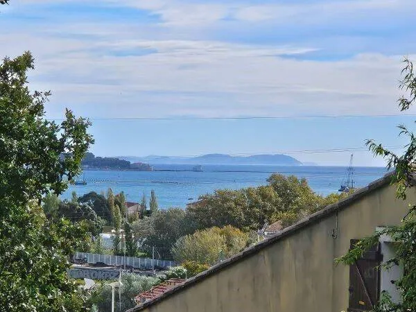 Maison 6 pièces 144 m² 