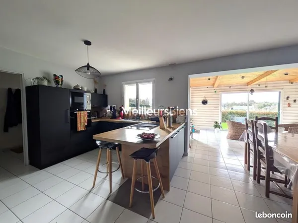 Maison 7 pièces 127 m² 