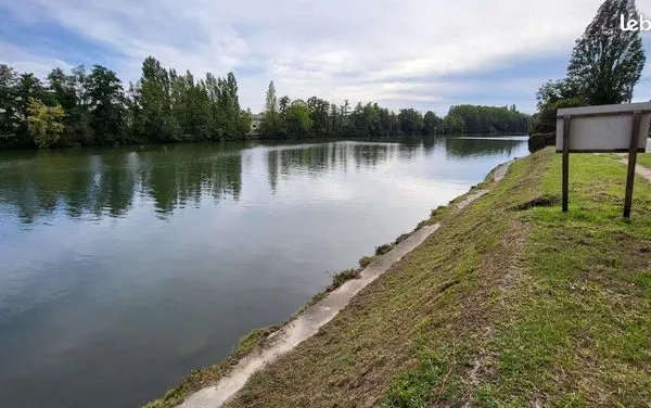 Terrain 12000 m² 