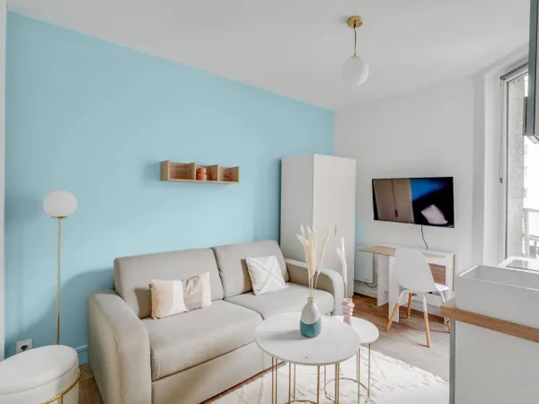 Appartement 1 pièce 14 m² 