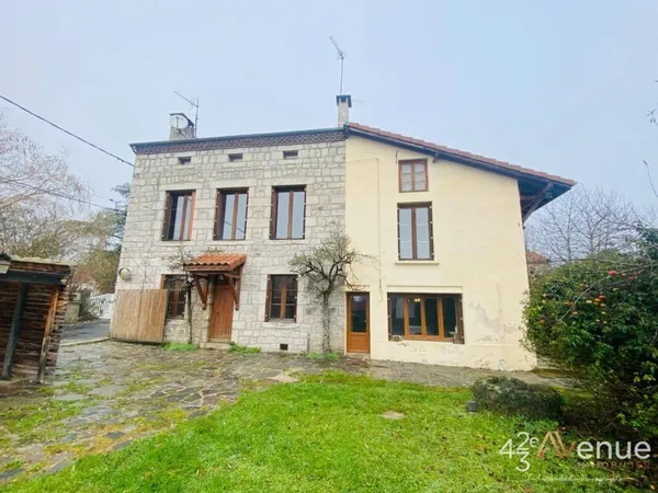 Maison 7 pièces 145 m² 