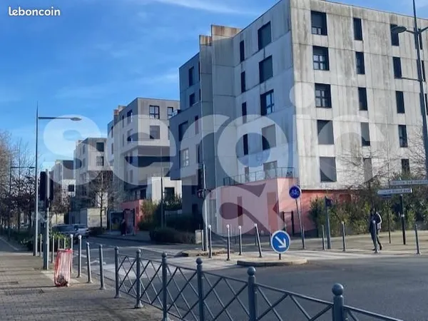 Appartement 3 pièces 79 m² 