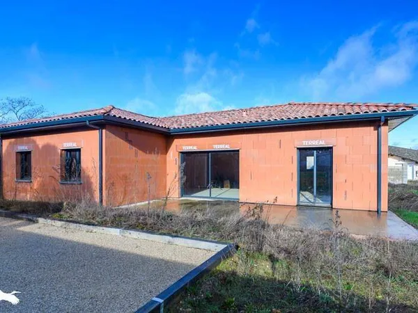 Maison de plain-pied 4 pièces 120 m² 