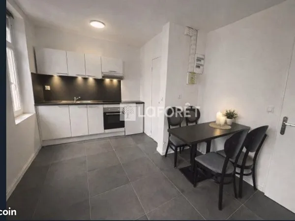 Studio 1 pièce 21 m² 
