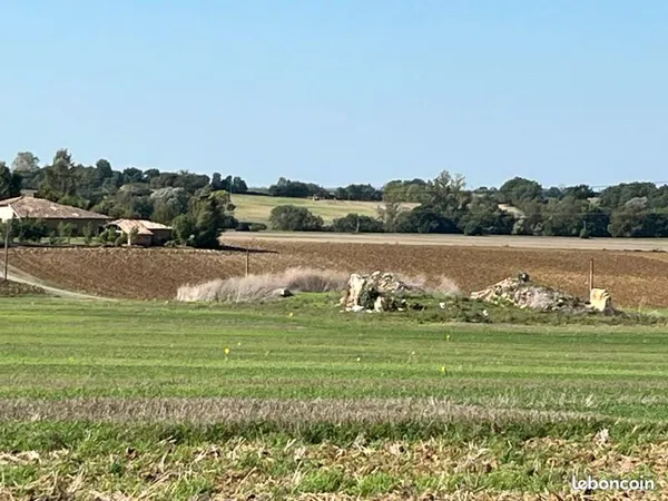 Terrain 3 200 m² Faudoas 