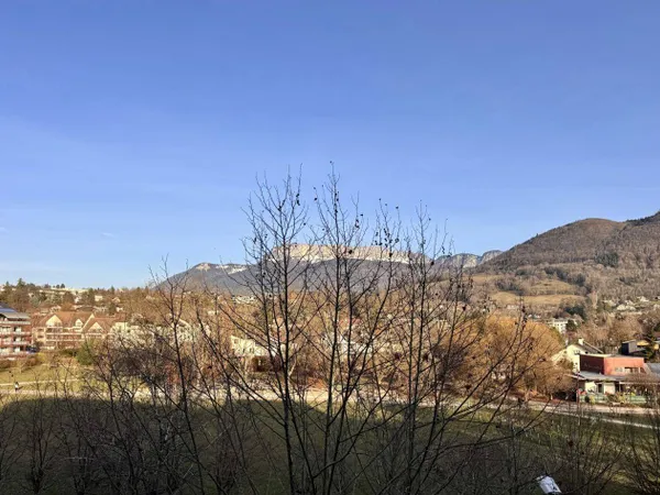Appartement 4 pièces 79 m² 