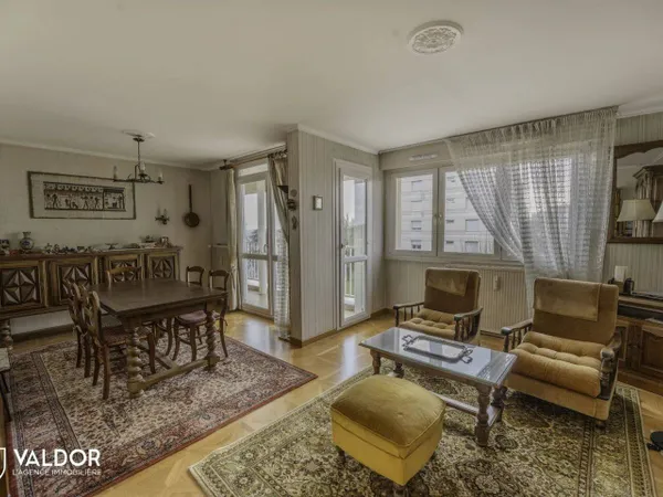 Appartement 4 pièces 96 m² 