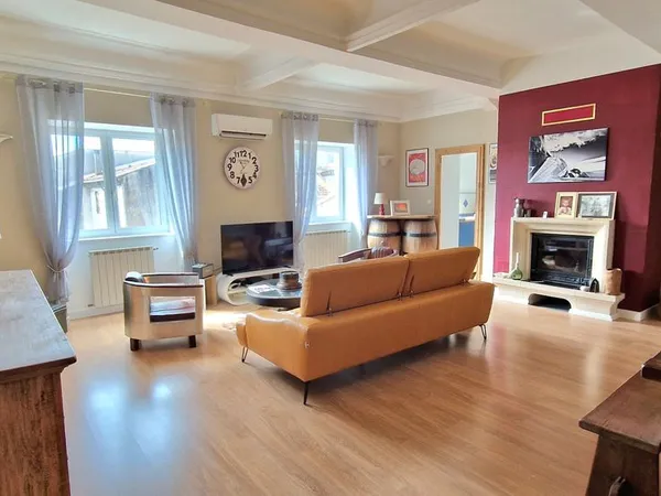 Appartement 3 pièces 90 m² 