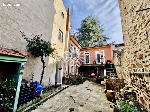 Maison 6 pièces 120 m² 