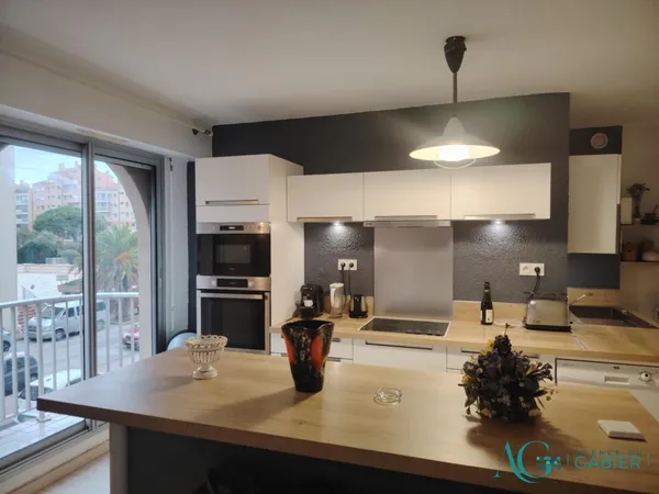 T3 de 81 m² sur le Port de Hyères 
