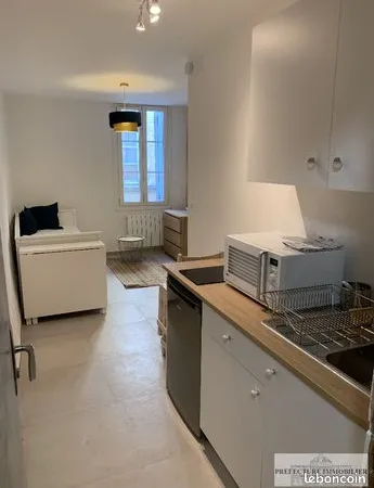Appartement 1 pièce 16 m² 