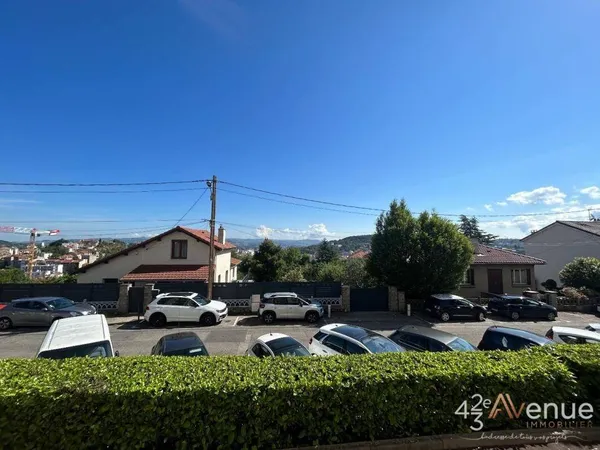 Appartement 4 pièces 54 m² 