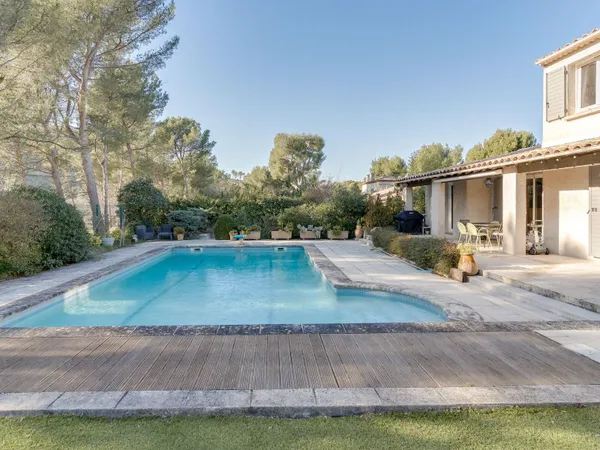 Maison 6 pièces 189 m² 