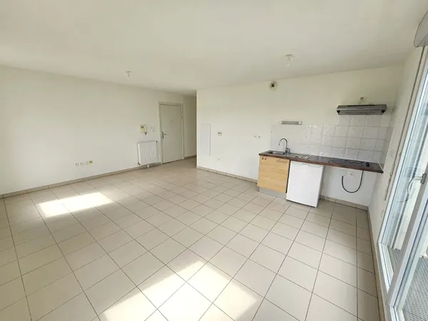 T3 60m2 en dernier étage avec vue, terrasse de 13m2 et 2 pkg 