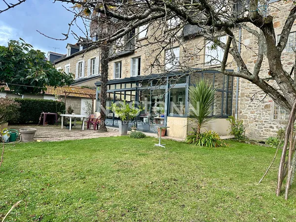 Appartement T3 avec Cellier, centre-bourg de Saint-Ideuc 