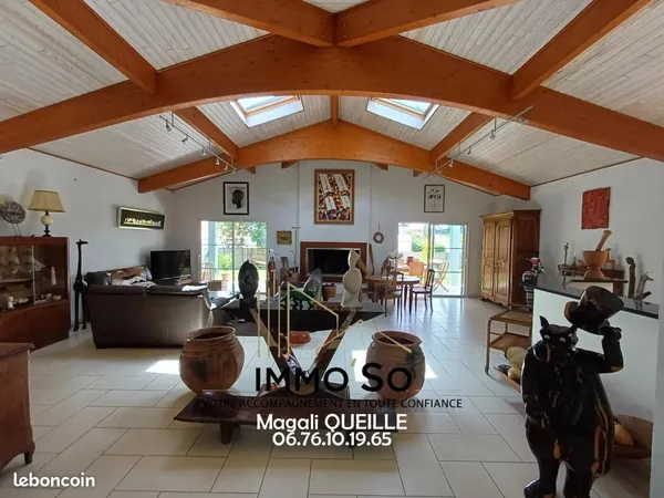 Maison 10 pièces 232 m² 