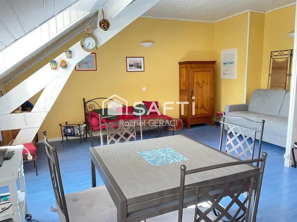 Studio avec vue sur le traict 