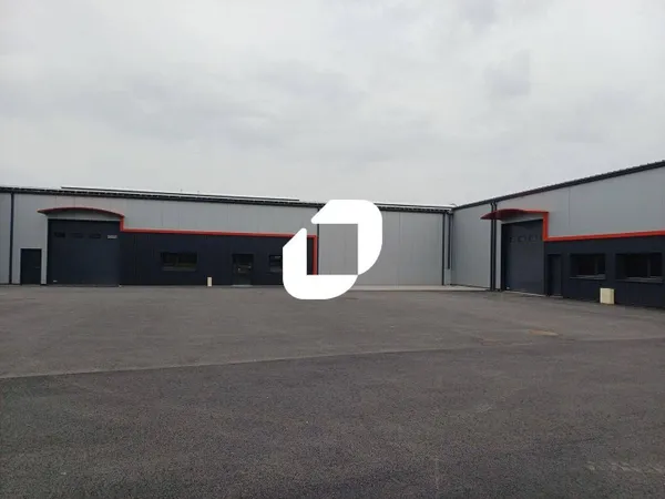 Entrepôt 1553 m² 