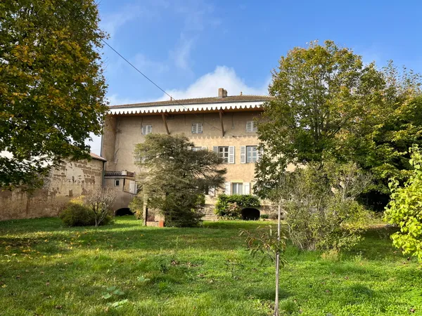 Vends maison 350m² - 7 ch La Chapelle-de-Guinchay 