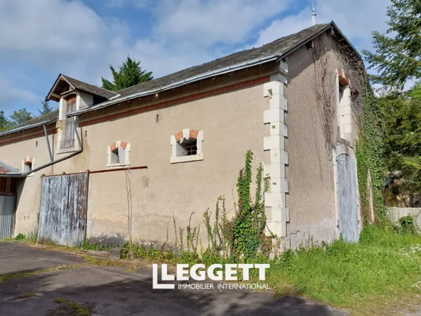 Maison Vente Villeloin-Coulangé   80000€
