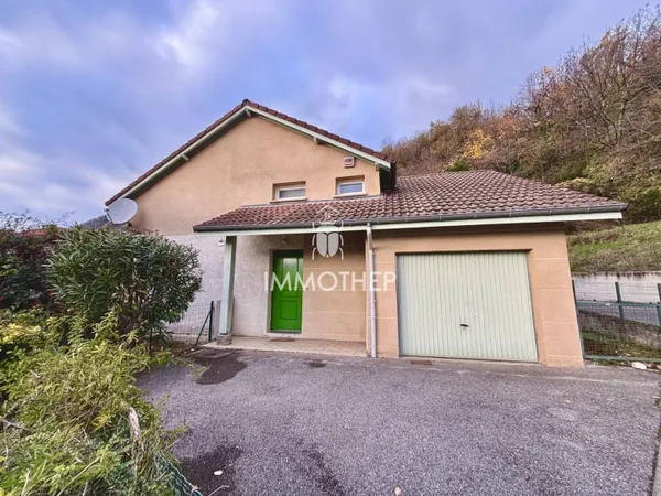 Maison 5 pièces 107 m² 
