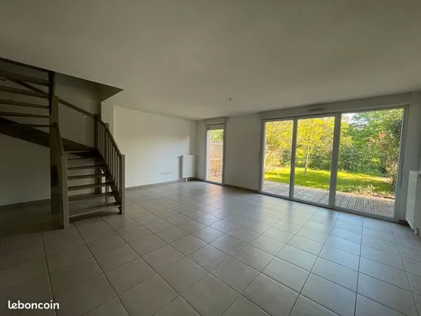 Appartement 4 pièces 80 m² 