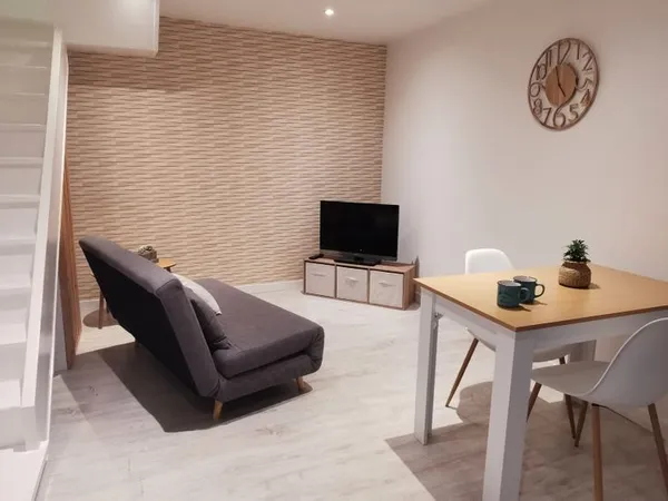 Maison de ville T2 50m2 hypercentre 
