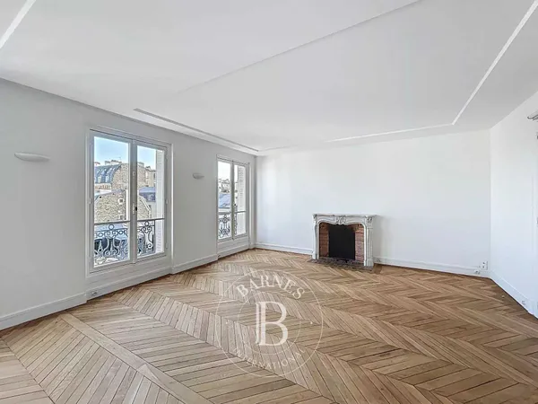 Le service location de la Maison BARNES vous propose ce bien : 