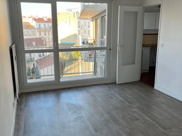 Studio 1 pièce 26 m² 