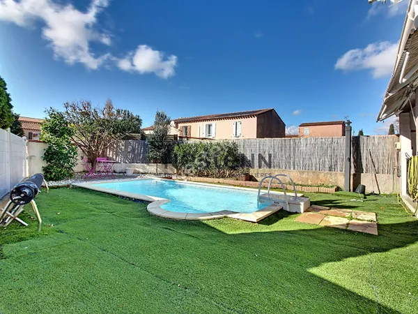 Maison T4 85 m² avec garage, jardin et piscine 