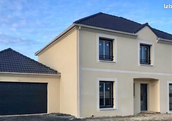 Maison 5 pièces 151 m² 