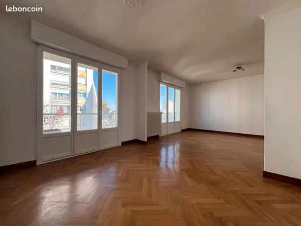 Appartement 4 pièces 94 m² 