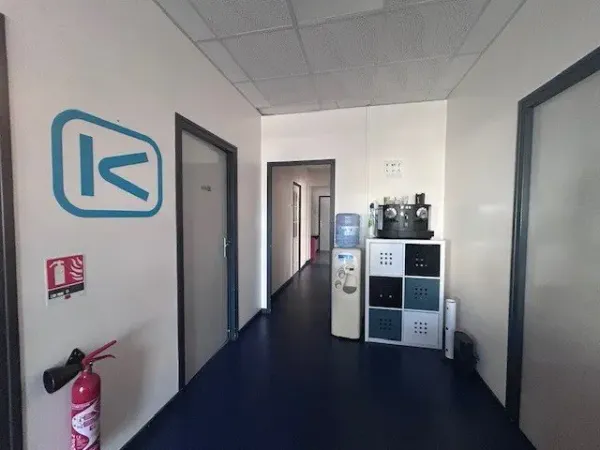BUREAU - 227 m² - 2 716,17 € HC et HT - CHÂTENOY-LE-ROYAL 