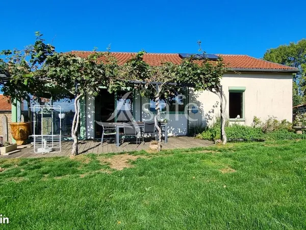 Maison 10 pièces 260 m² 