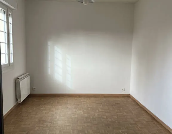 Studio 1 pièce 22 m² 