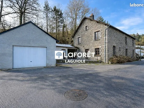 Maison 3 pièces 150 m² 