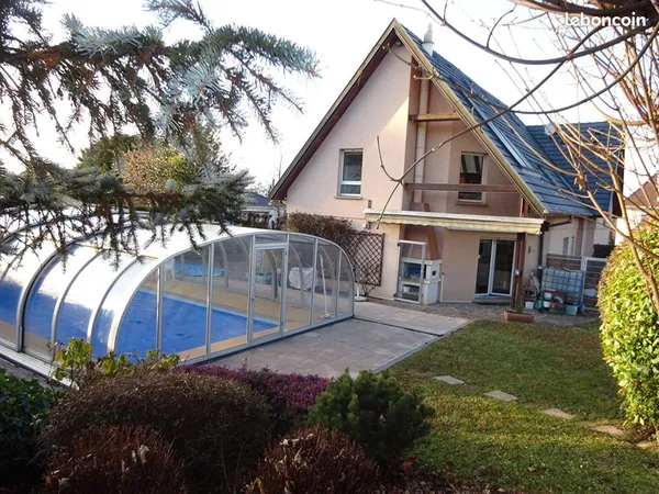Villa 7 pièces 180 m² 