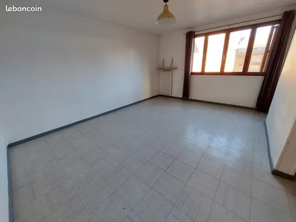 Appartement 1 pièce 28 m² 