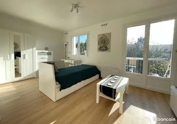 F 1 meuble 23 m² alouer 