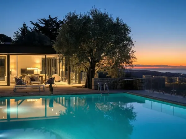 Vente Villa recente à Vence, avec vue panoramique 