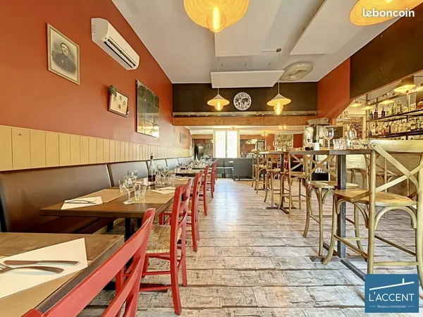 Restaurant 175 m² Nîmes 